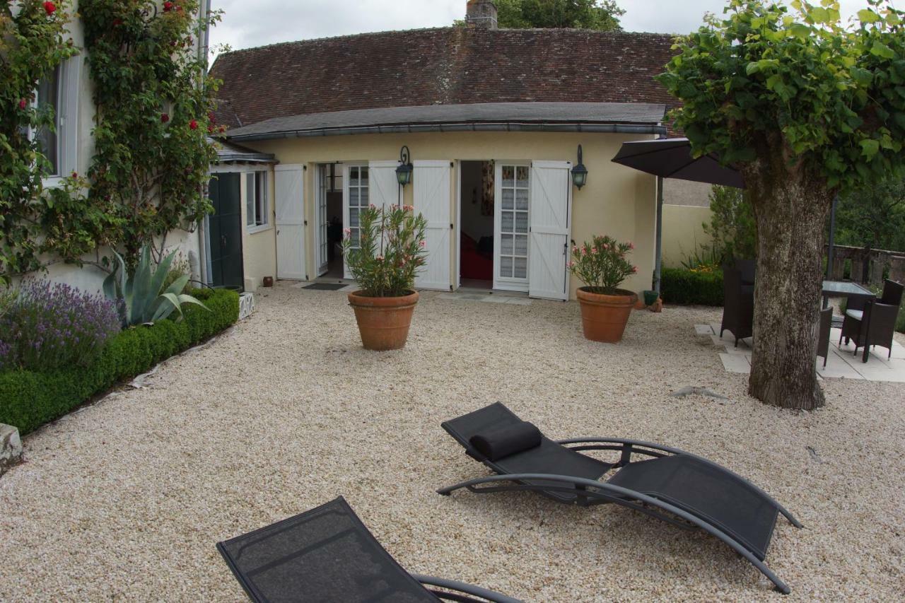Le Petit Nid Villa Neuillé-le-Lierre Buitenkant foto